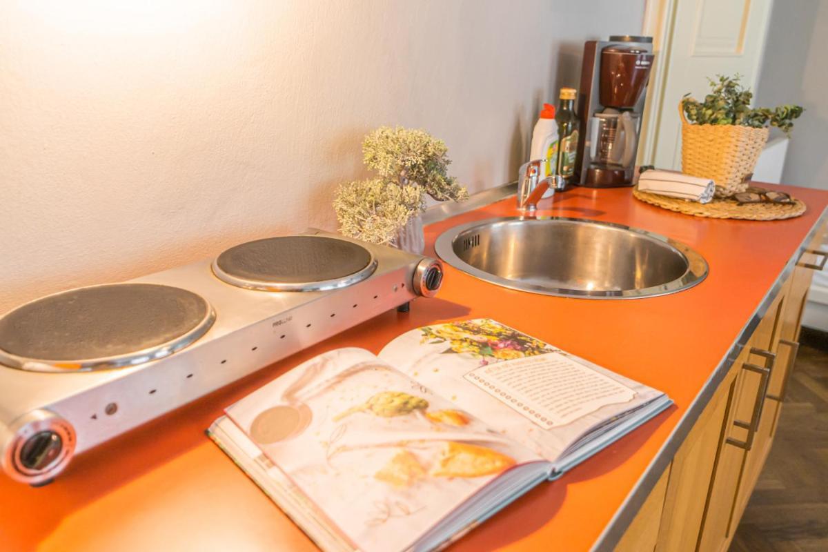 Bright Studio Close To Charles Bridge And Prague Castle Apartment Exterior photo